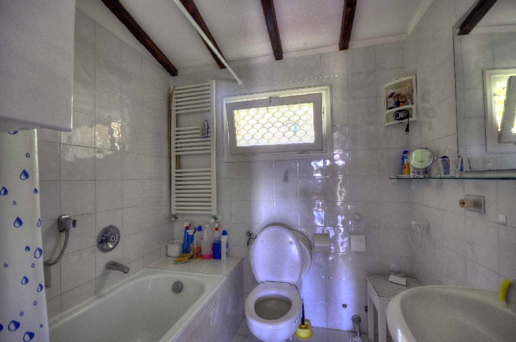 Villa con giardino in scaglieri, Portoferraio