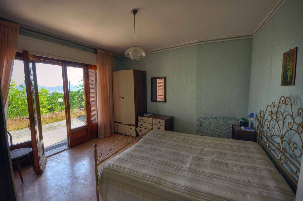Villa con giardino in le ghiaie, Portoferraio