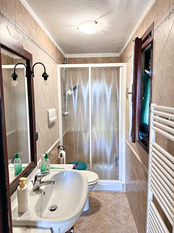 Casa indipendente vista mare in via del porticciolo, Capoliveri