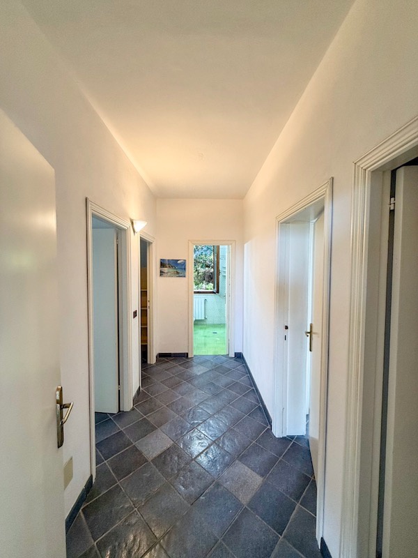 Villa con giardino a Portoferraio