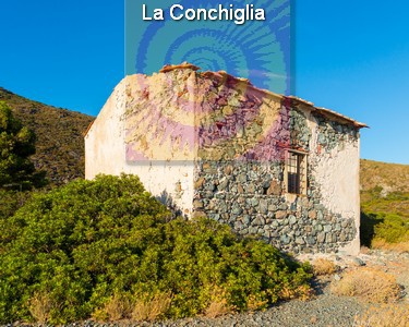 Rustico con giardino a Campo nell'Elba