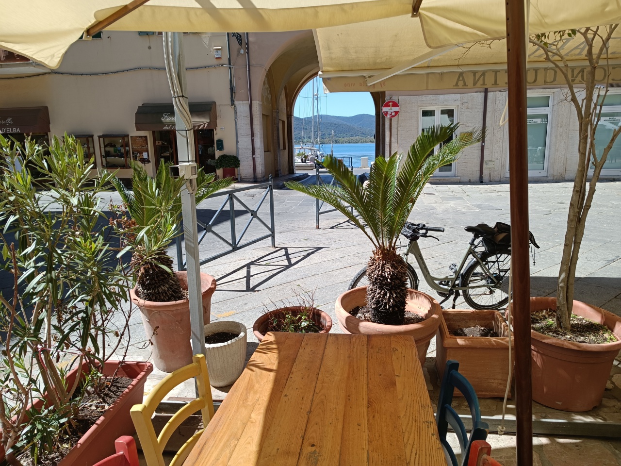 Attivit� commerciale in affitto/gestione a Portoferraio