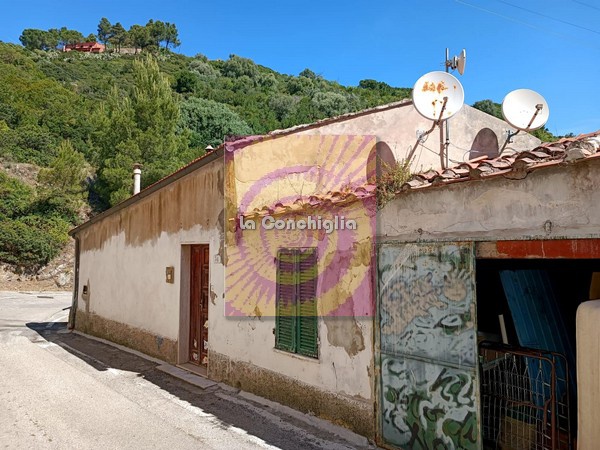 Casa indipendente da ristrutturare a Rio