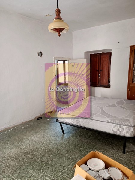 Casa indipendente da ristrutturare a Rio