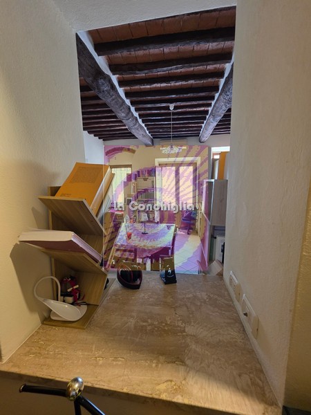 Bilocale arredato in affitto a Portoferraio