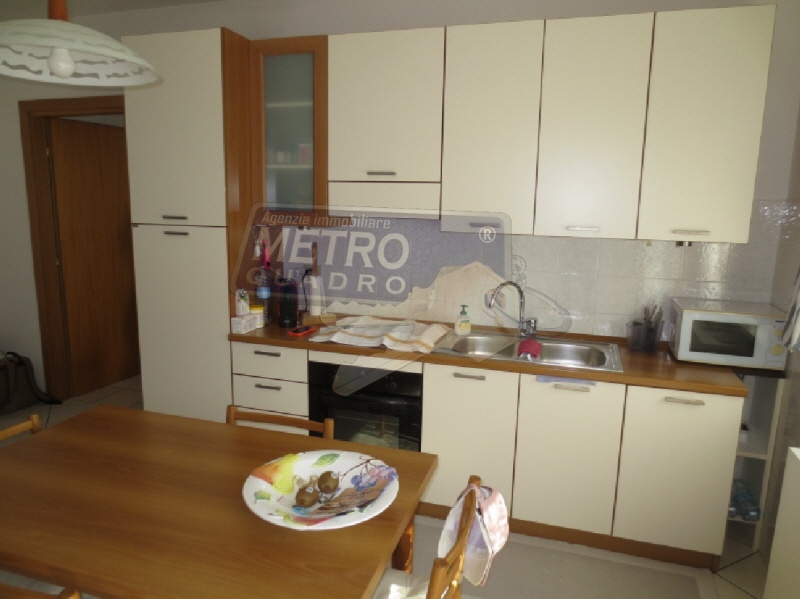 Trilocale arredato in affitto in via del costo 47, Thiene