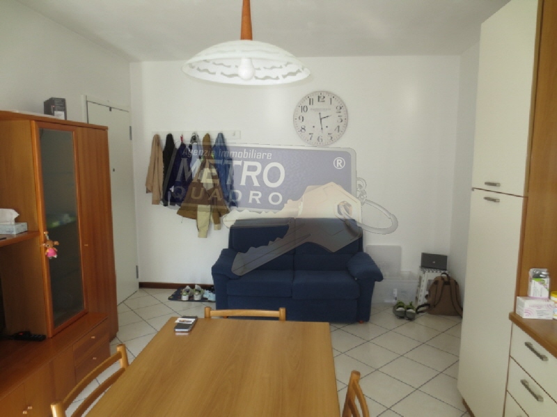 Trilocale arredato in affitto in via del costo 47, Thiene