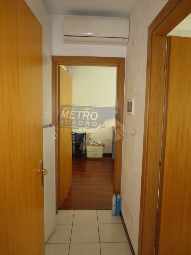 Trilocale arredato in affitto in via del costo 47, Thiene