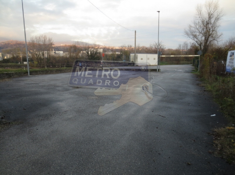 Terreno in vendita in piazza xxv aprile 10, Zugliano