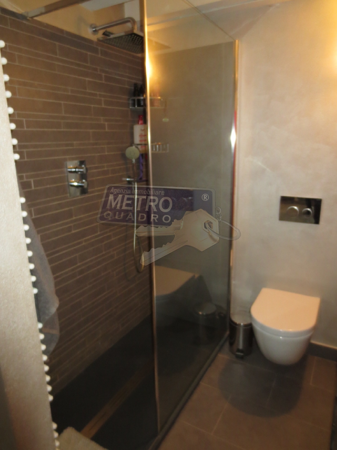 Attico con terrazzo in via del costo, Thiene