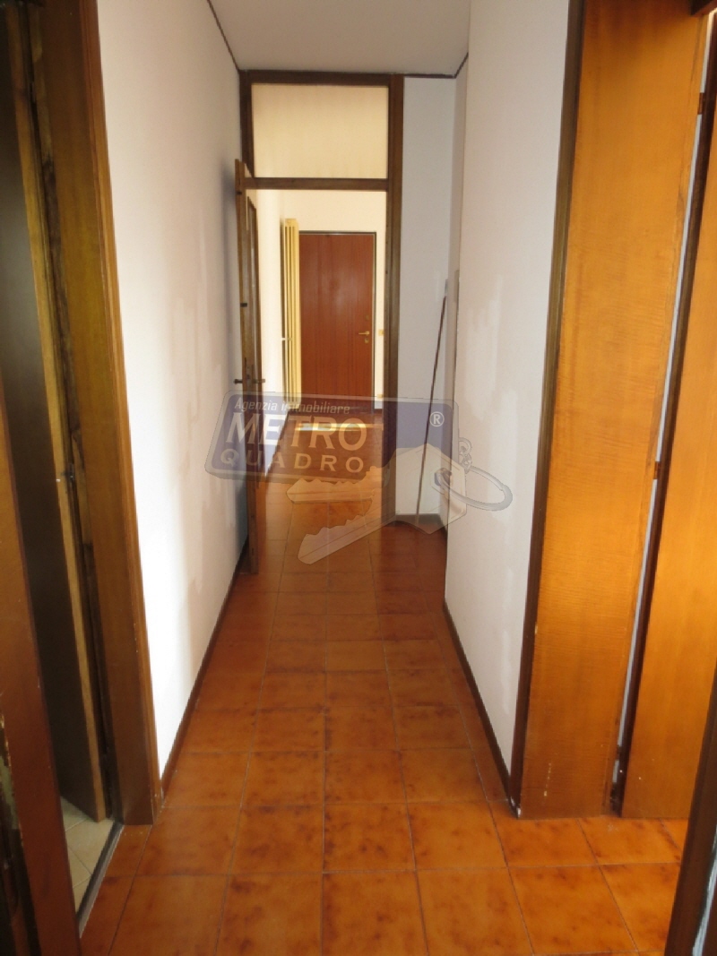 Quadrilocale con terrazzo in via del costo, Thiene