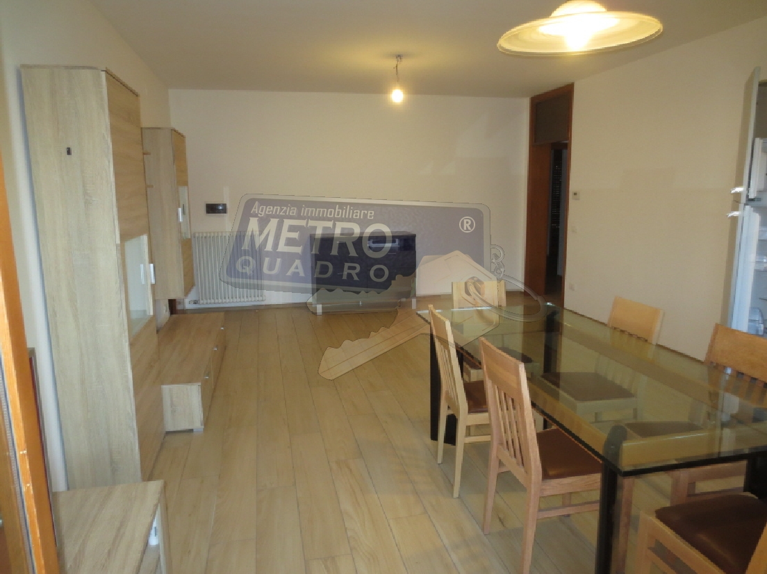 Quadrilocale arredato in affitto in via milano, Caltrano