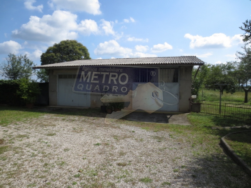 Casa indipendente con giardino in via del costo 47, Thiene