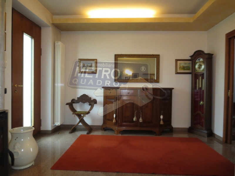 Casa indipendente con giardino in via del costo 47, Thiene
