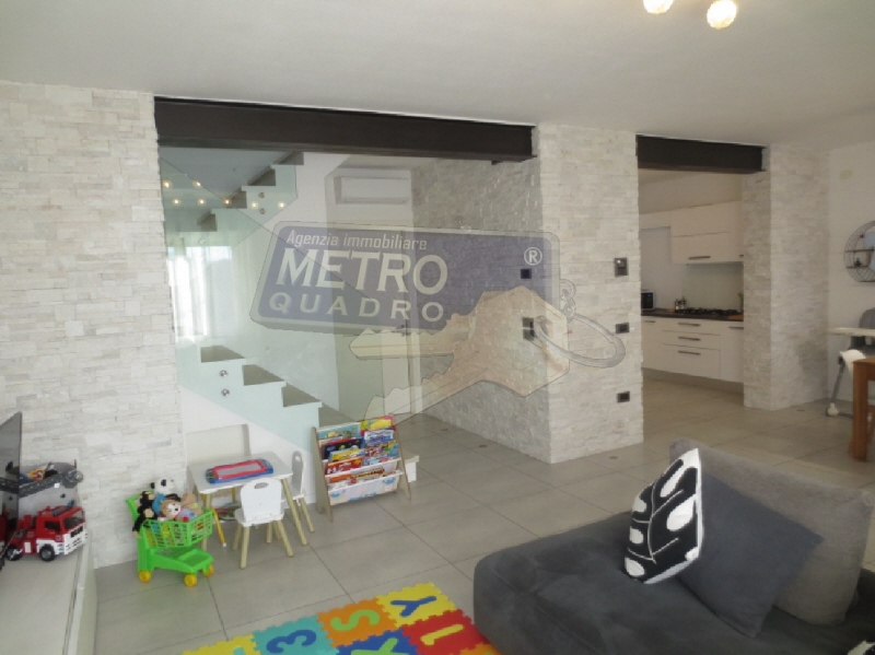 Casa indipendente in vendita in piazza xxv aprile, Lugo di Vicenza