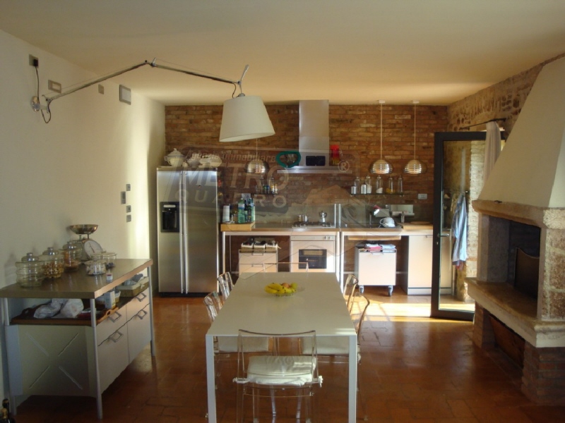 Casa indipendente con giardino in via del costo 47, Thiene