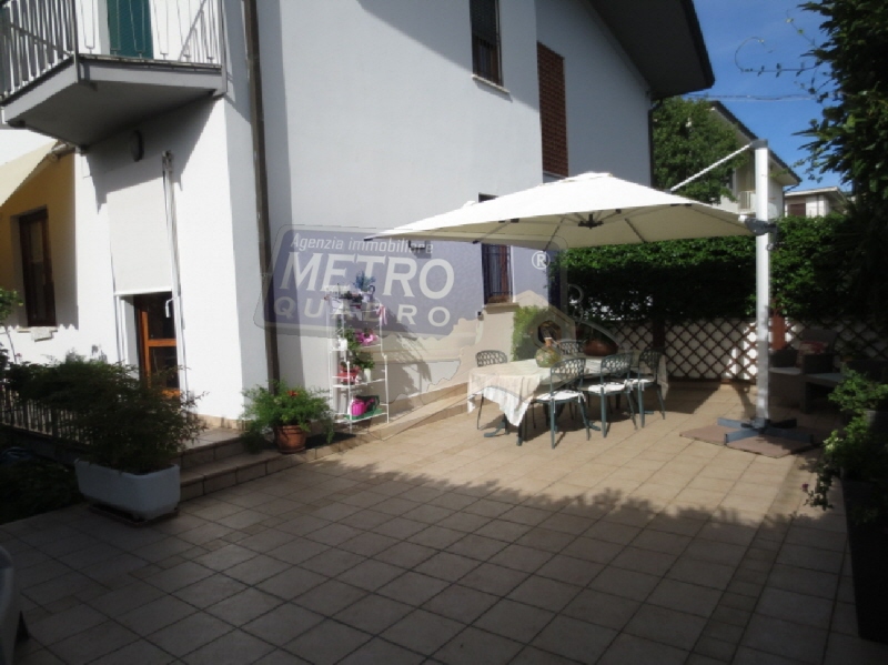 Casa indipendente con giardino in via del costo, Thiene