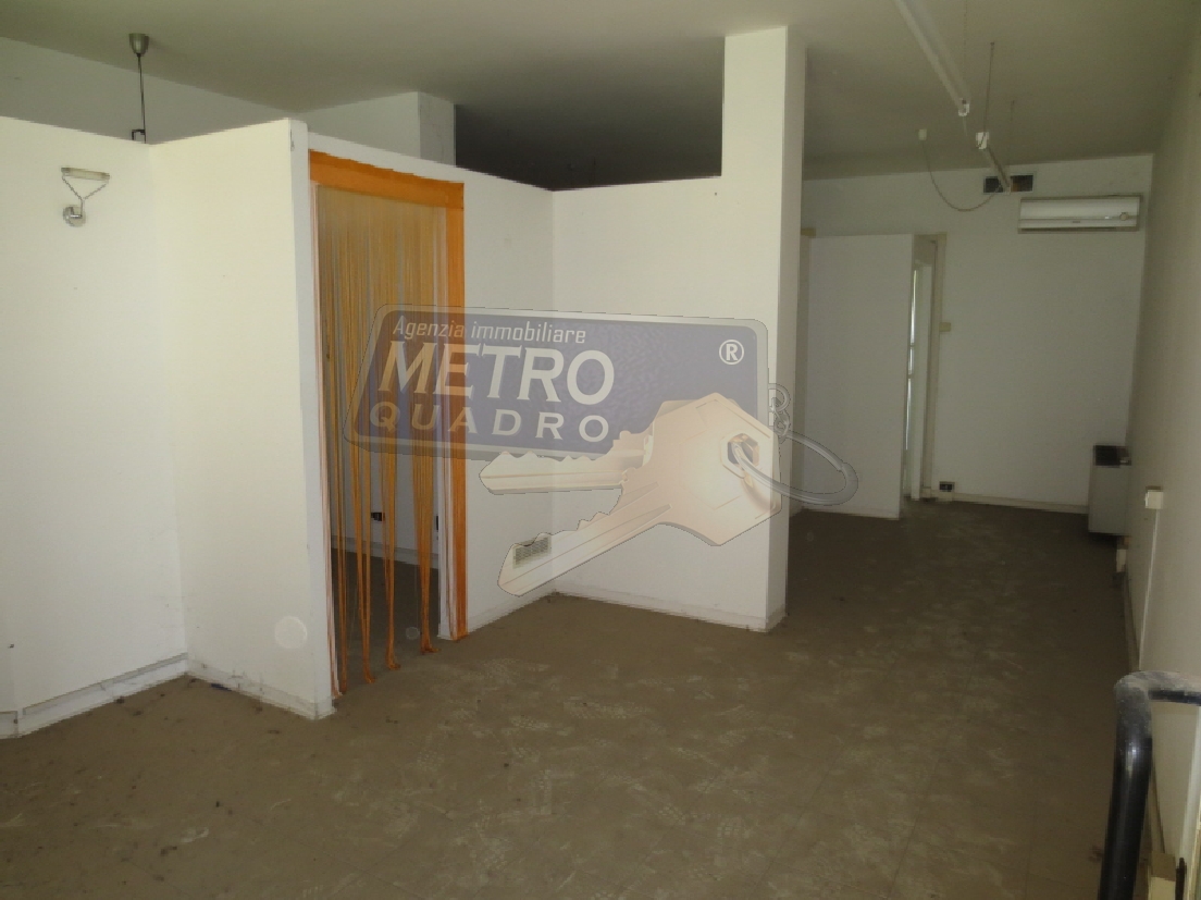 Ufficio in affitto in via del costo, Thiene