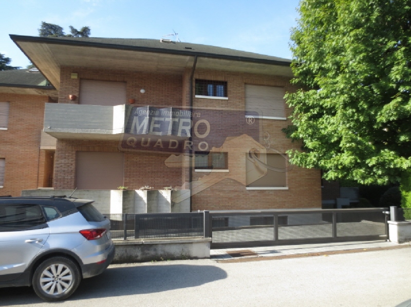 Appartamento con terrazzo in via del costo 47, Thiene
