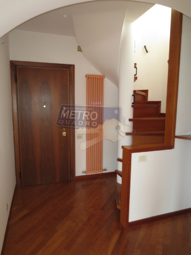 Appartamento con terrazzo in via del costo 47, Thiene