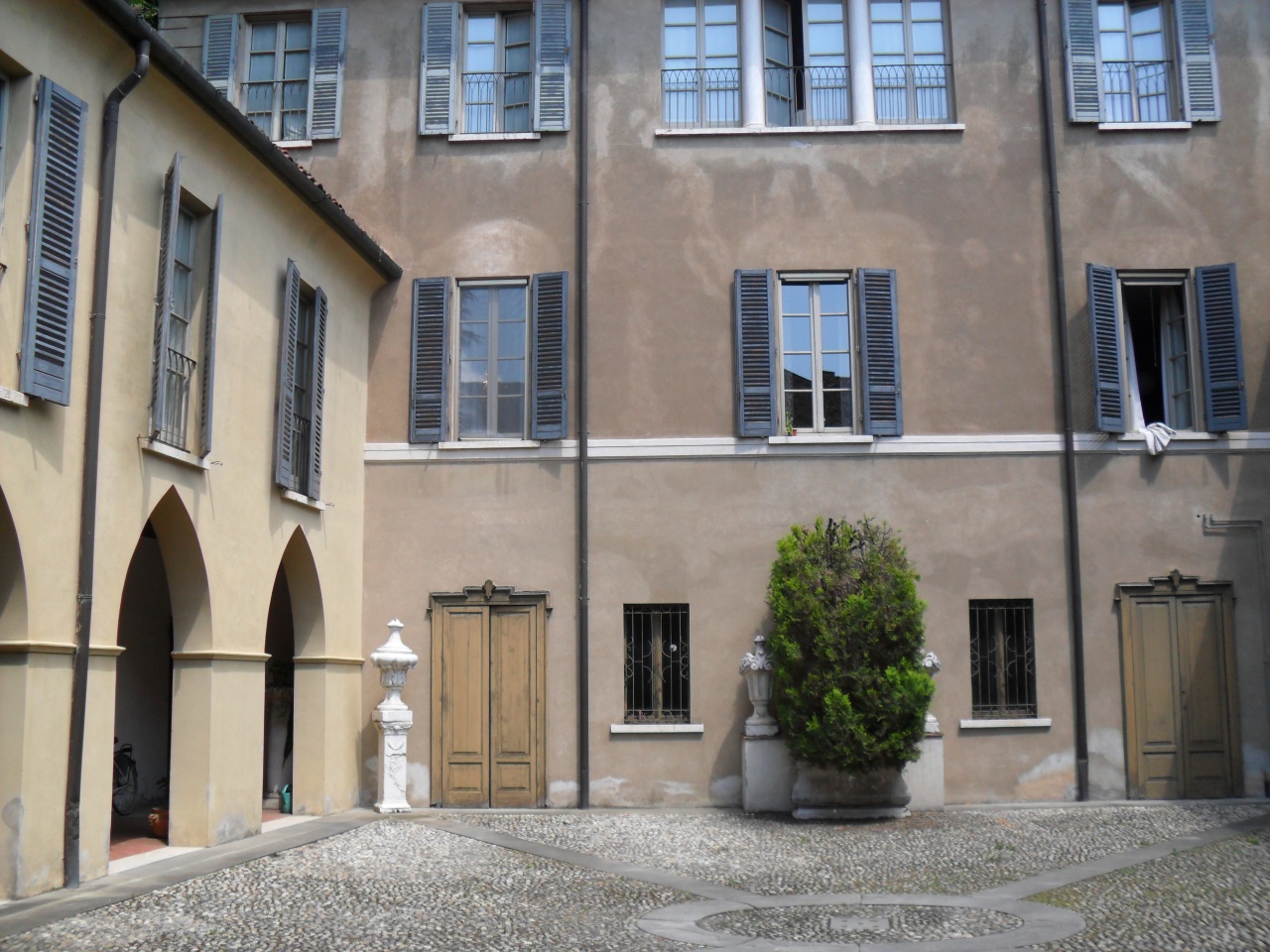 Quadrilocale in affitto in via san francesco, Brescia