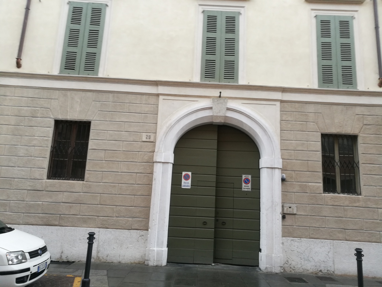 Bilocale arredato in affitto in via elia capriolo, Brescia