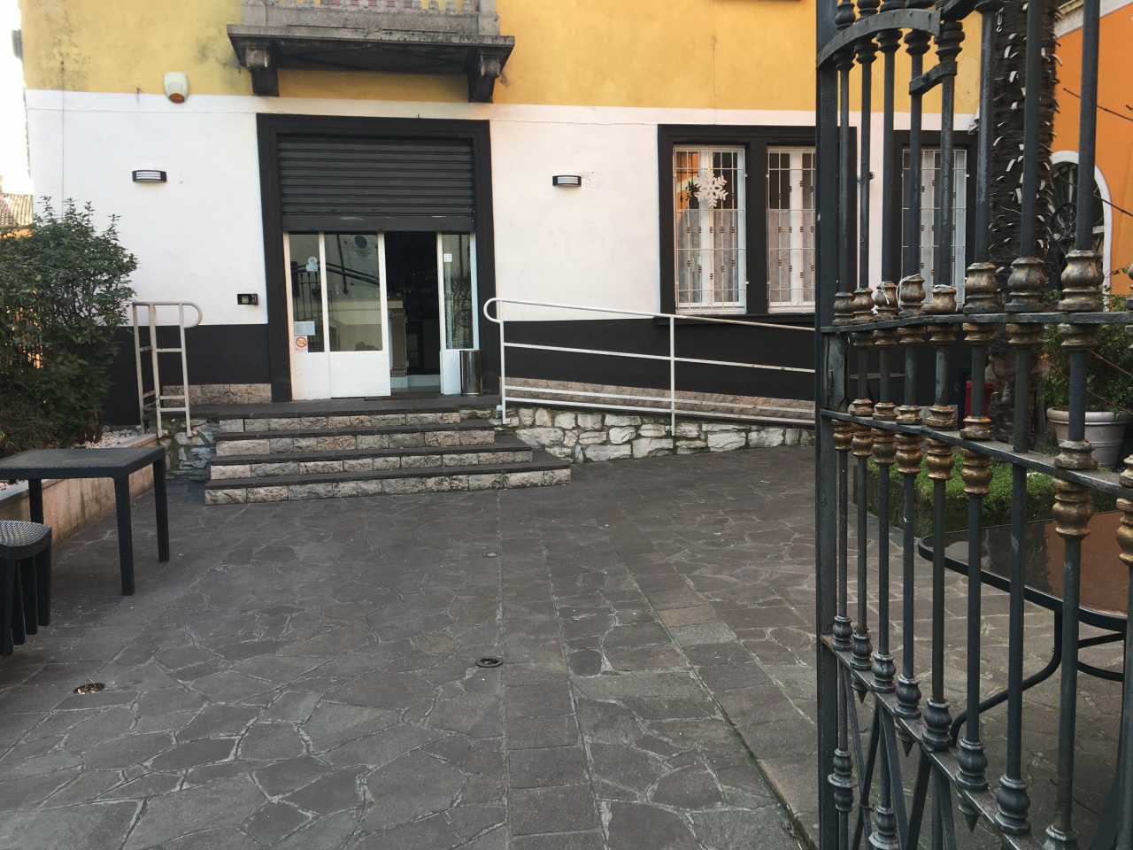 Attivit� commerciale con giardino in piazza garibaldi, Gardone Val Trompia
