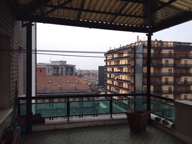 Appartamento con terrazzo in viale stazione, Brescia