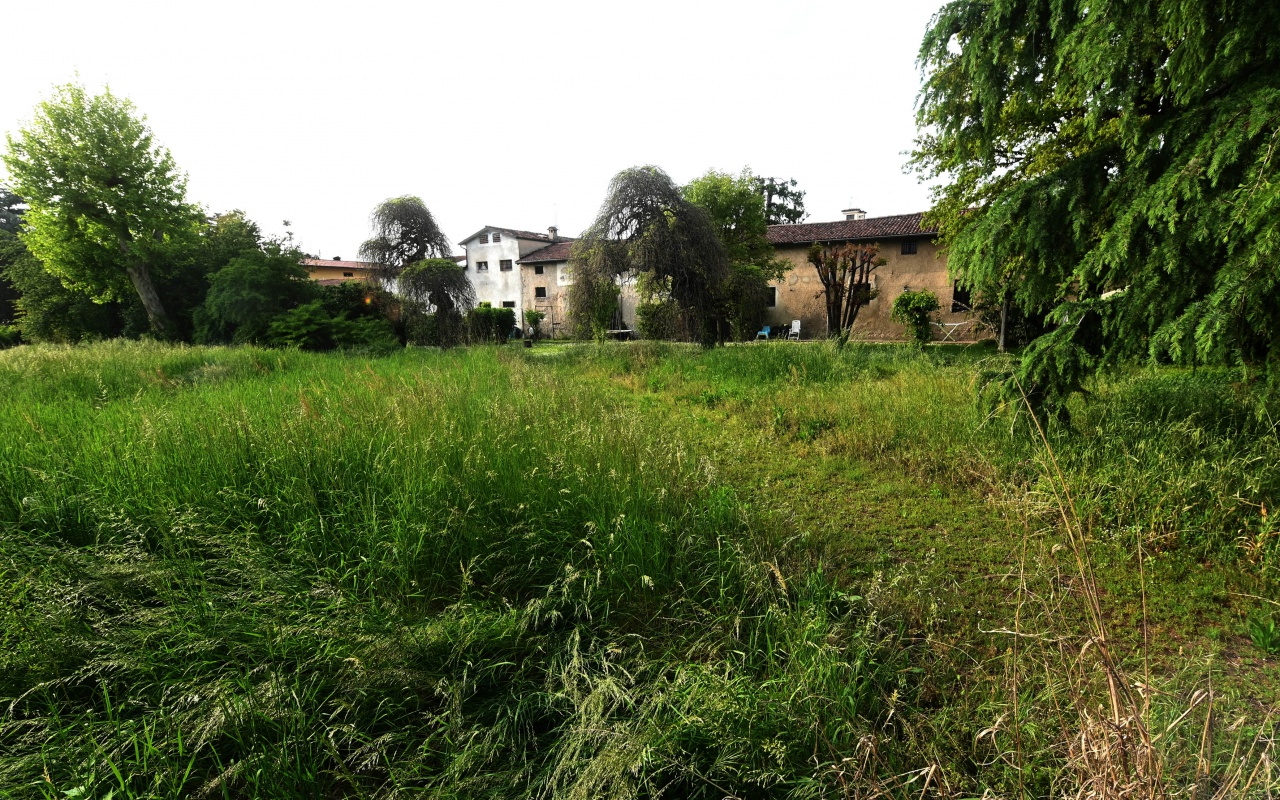 Stabile/Palazzo con giardino in via san martino, Castegnato