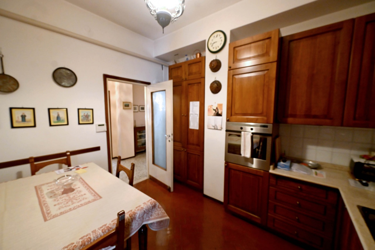 Appartamento con box doppio in via xx settembre, Brescia