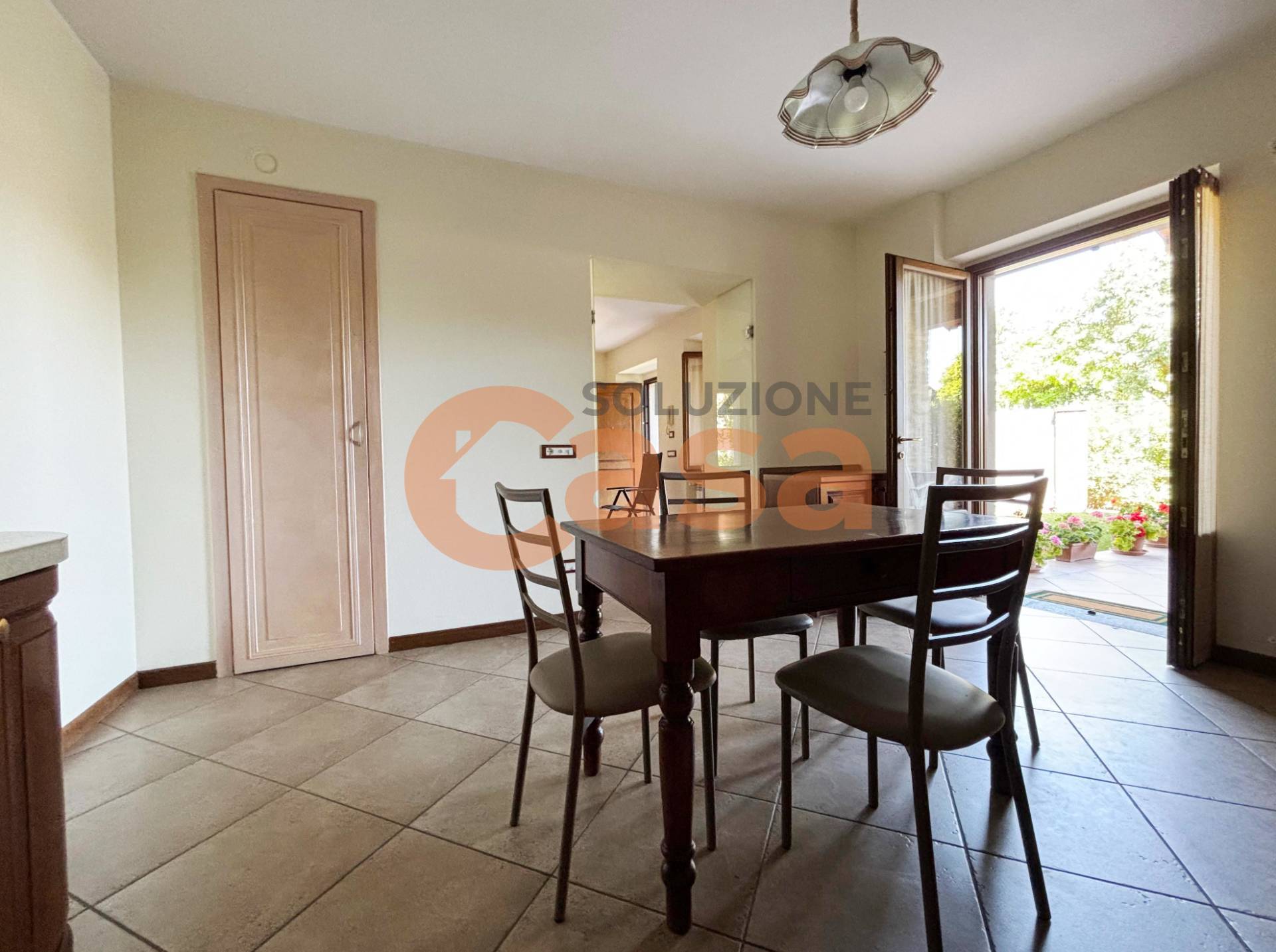 Villa in vendita a Podenzano