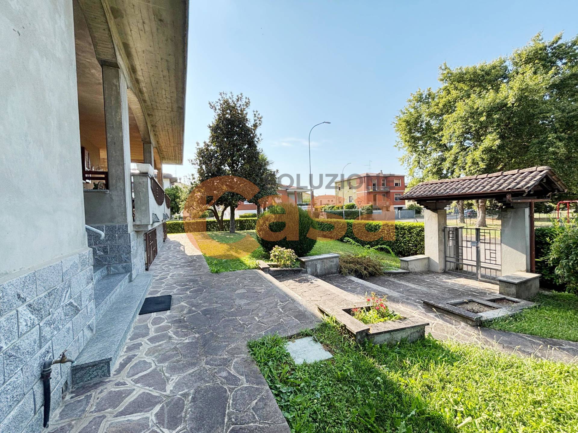 Villa in vendita a Piacenza, S. Antonio