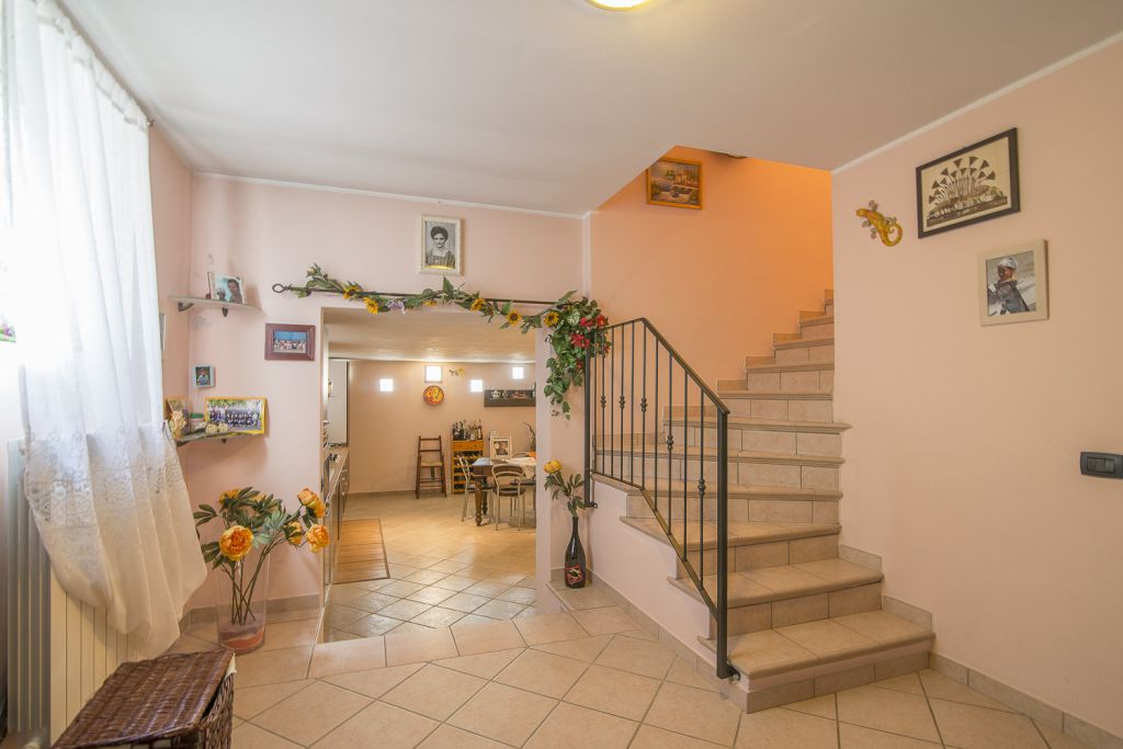 Villa in vendita a Podenzano