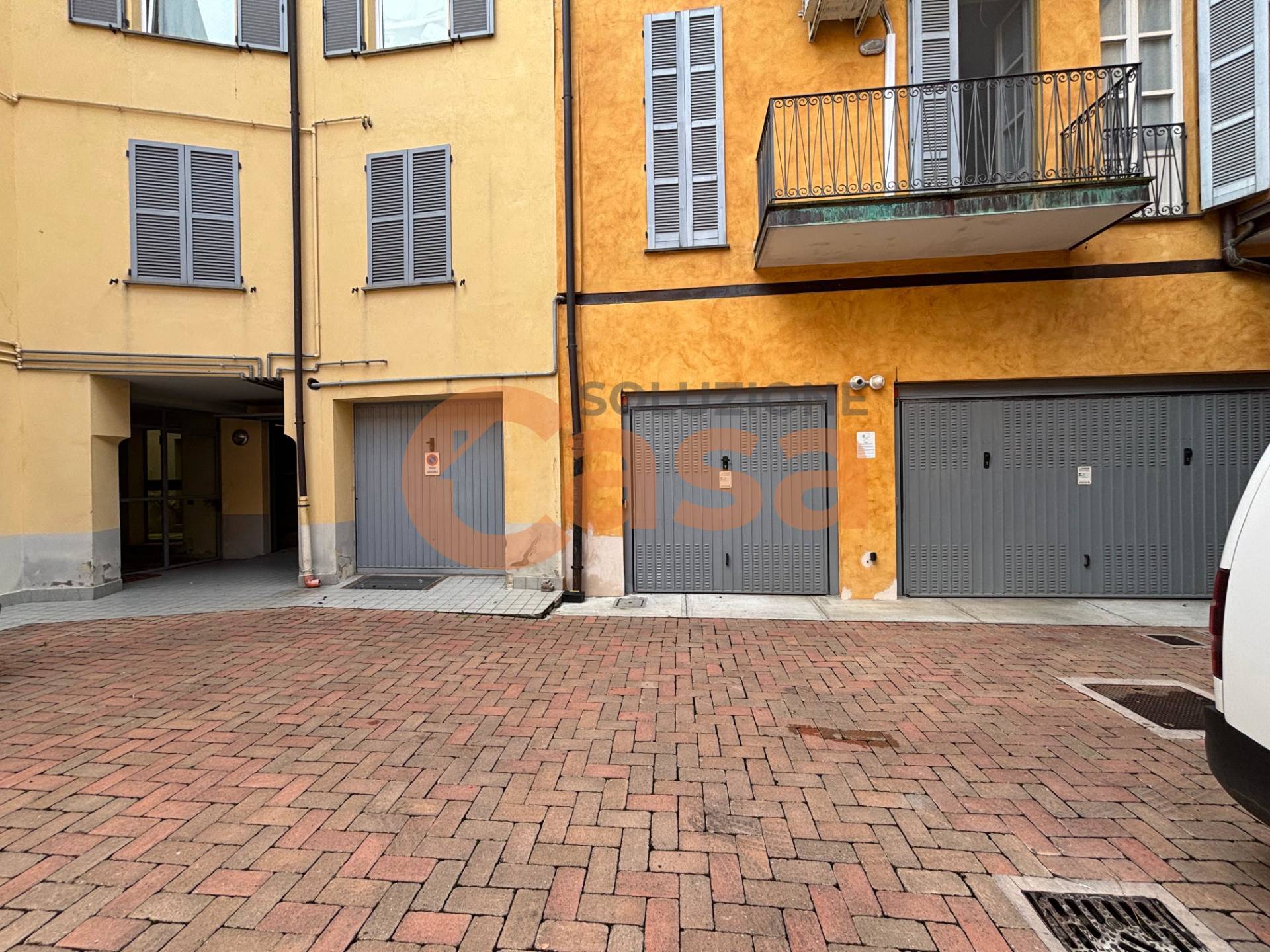 Box o garage in vendita a Piacenza, Centro storico