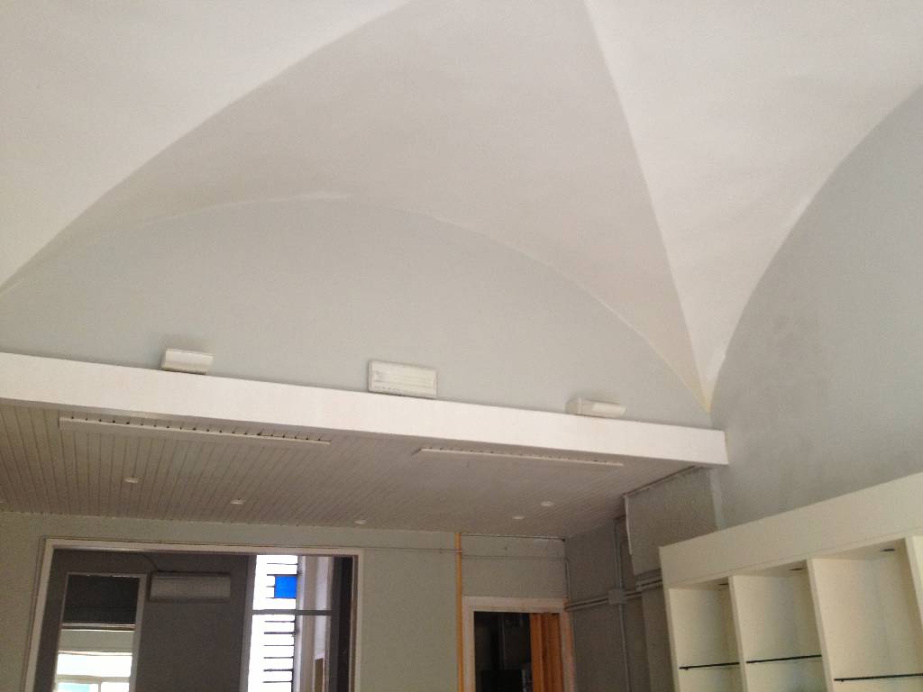 Negozio in affitto a Piacenza, Centro storico