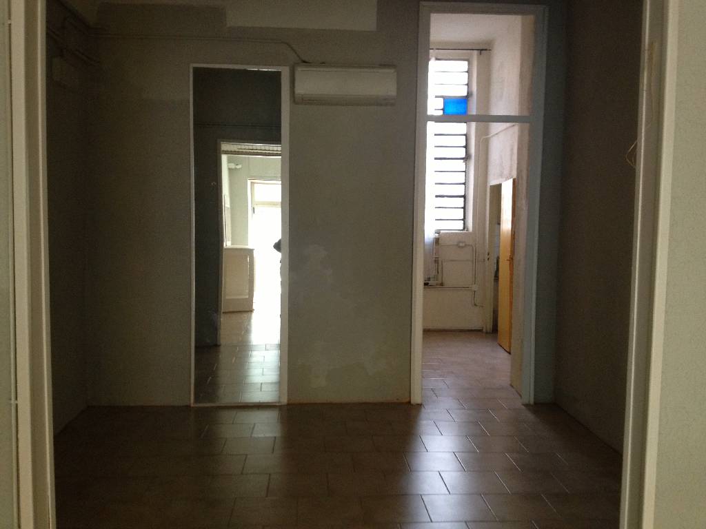 Negozio in affitto a Piacenza, Centro storico