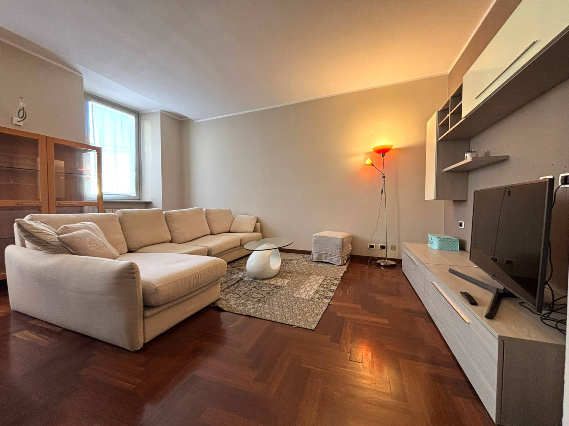 Appartamento in affitto a Piacenza, P.zza Borgo