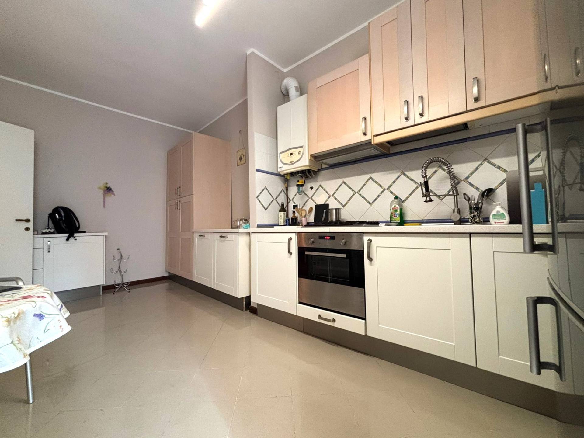 Appartamento in affitto a Piacenza, P.zza Borgo