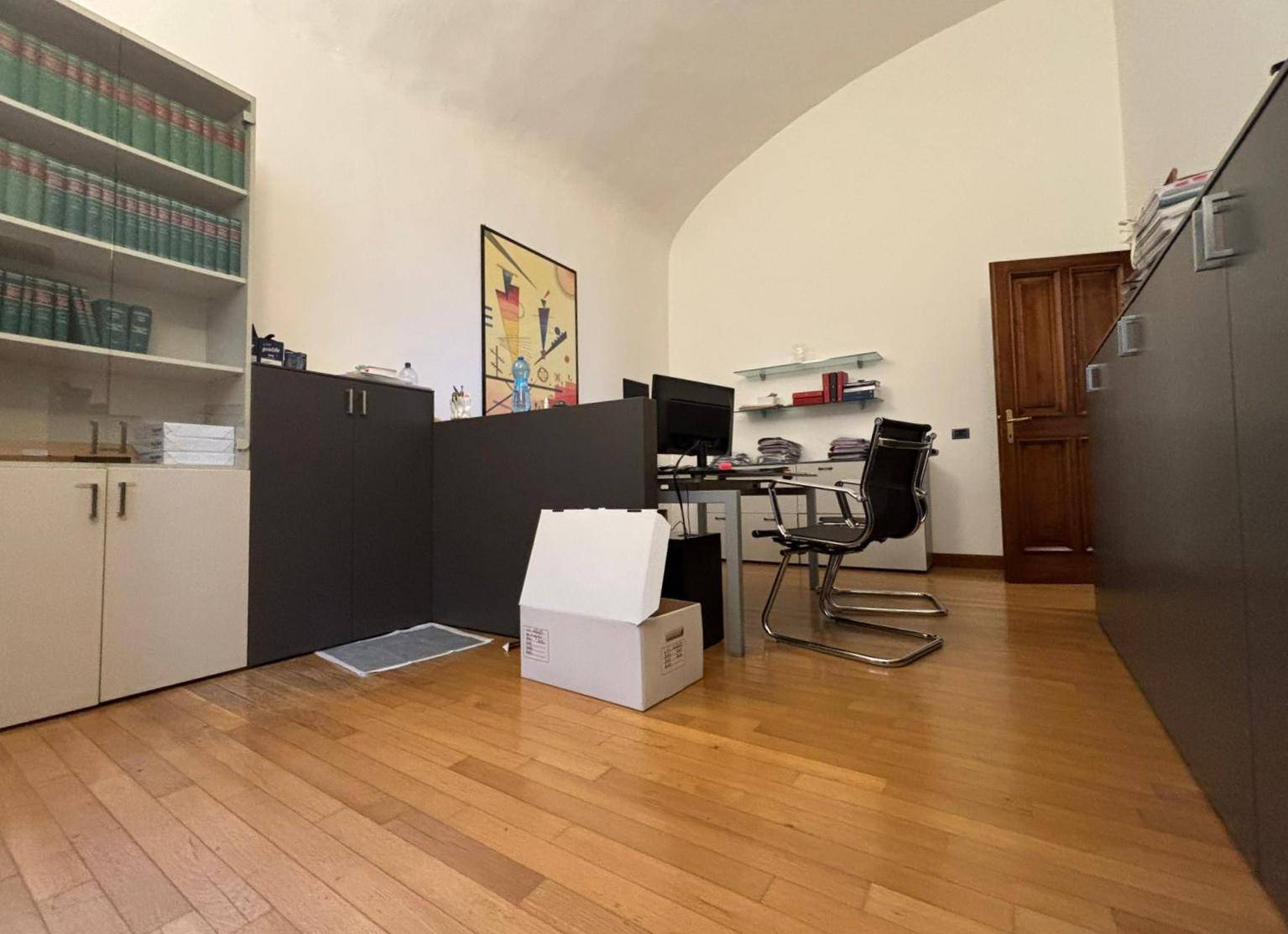 Studio/Ufficio in affitto a Piacenza, Centro storico