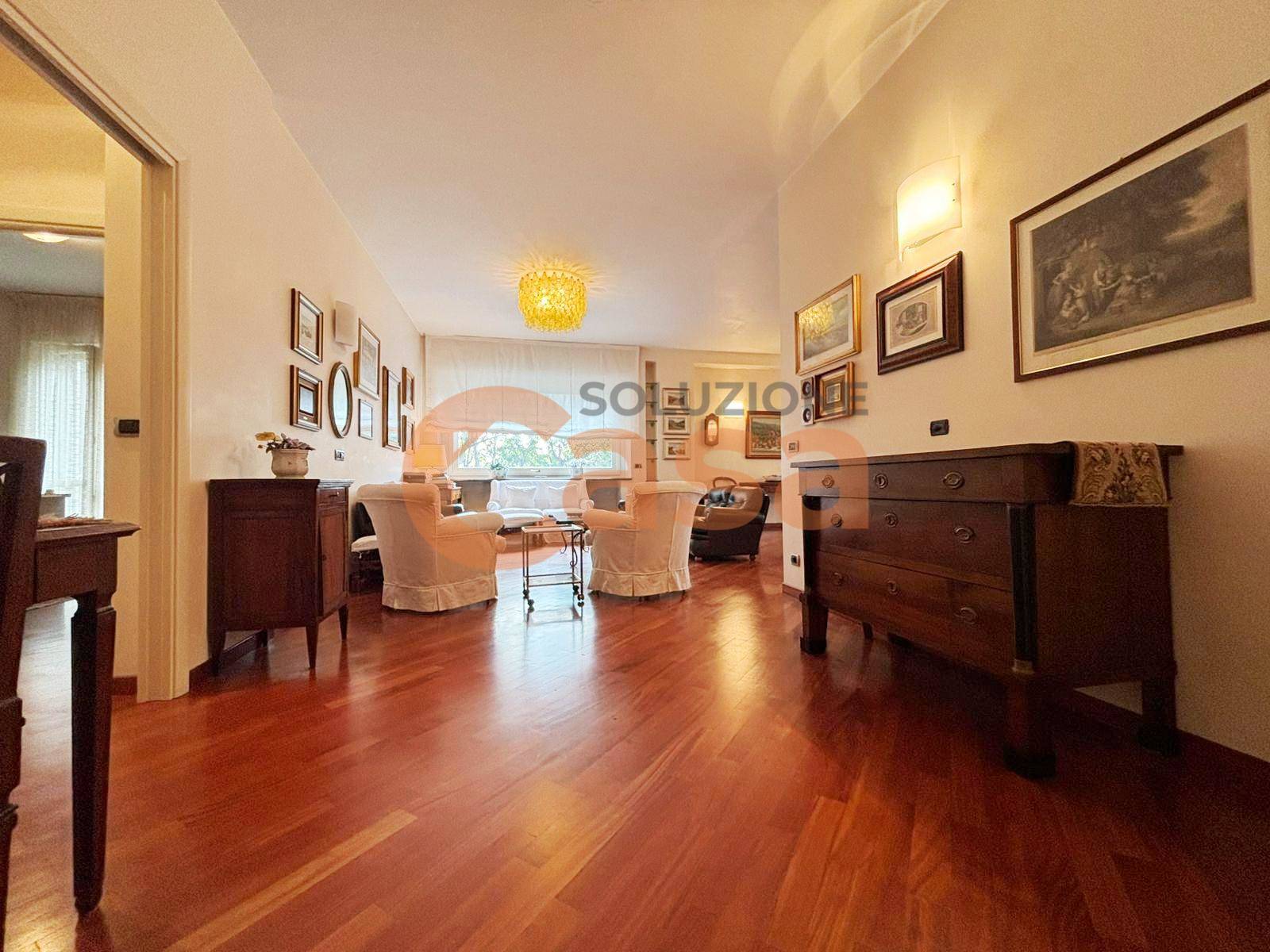 Appartamento in vendita a Piacenza, Centro storico