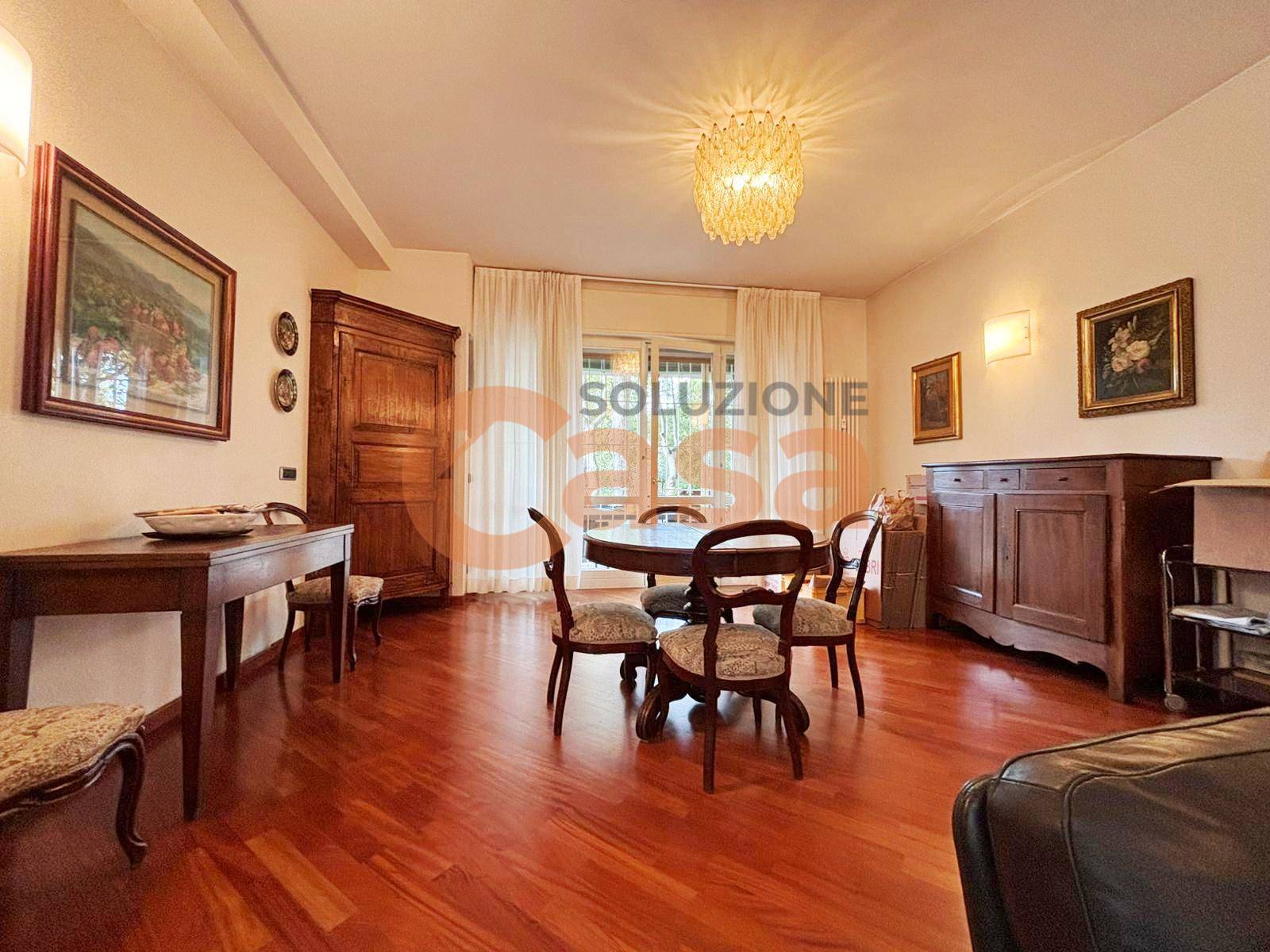 Appartamento in vendita a Piacenza, Centro storico