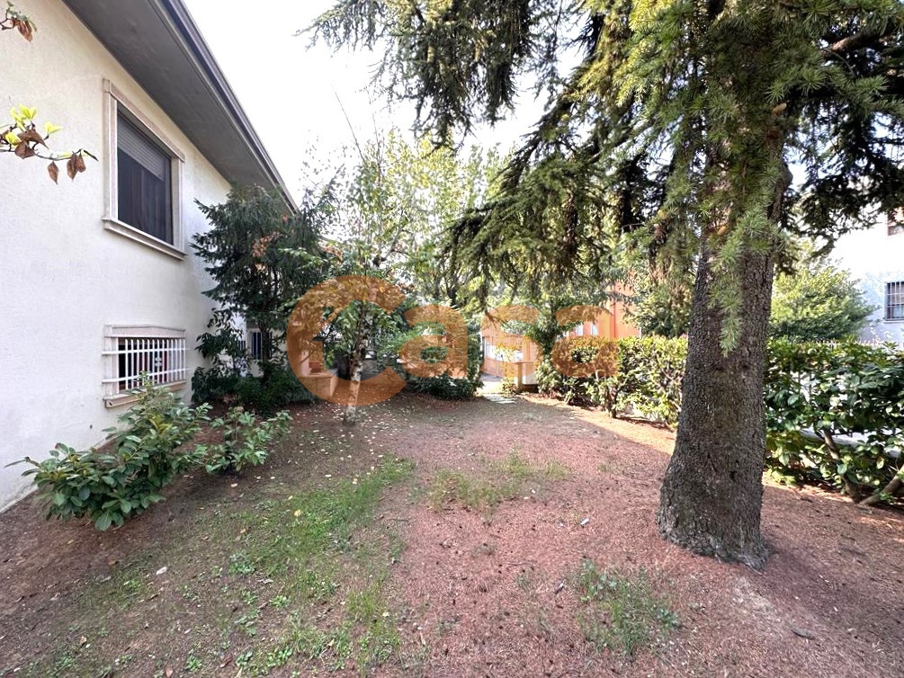 Villa in vendita a Piacenza