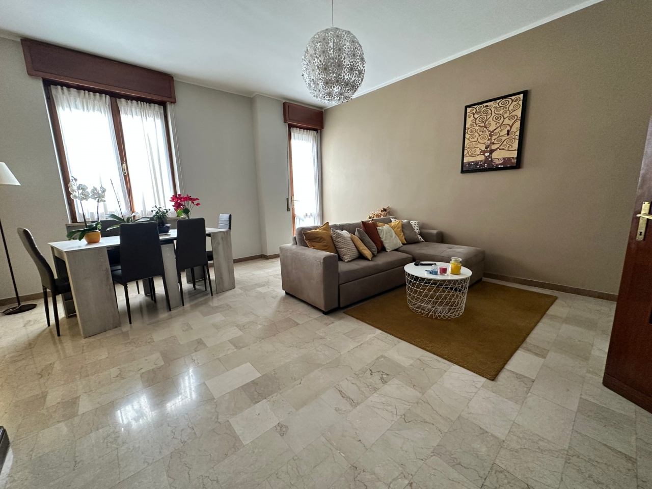 Appartamento in affitto a Piacenza, Viale Dante