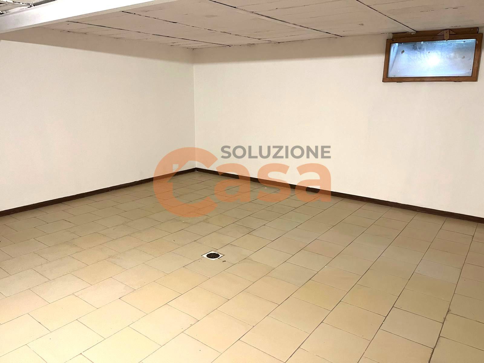 Appartamento in vendita a Piacenza, Infrangibile