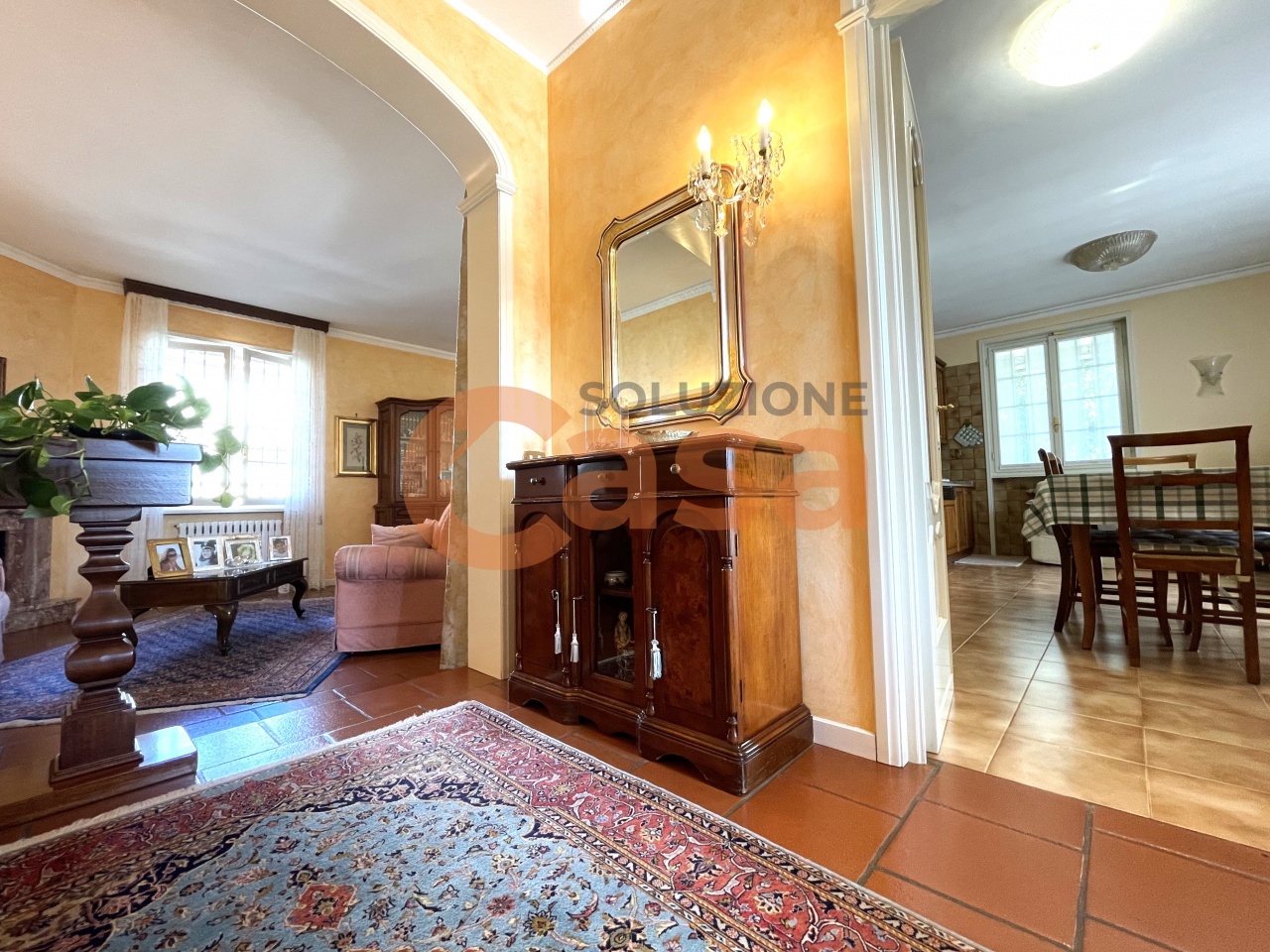 Villa in vendita a Cadeo