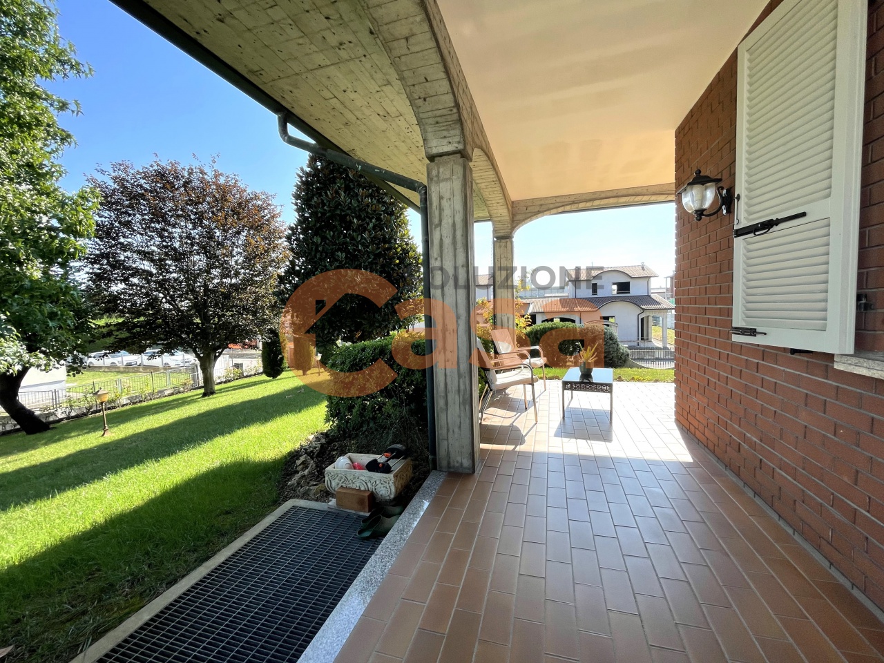 Villa in vendita a Cadeo