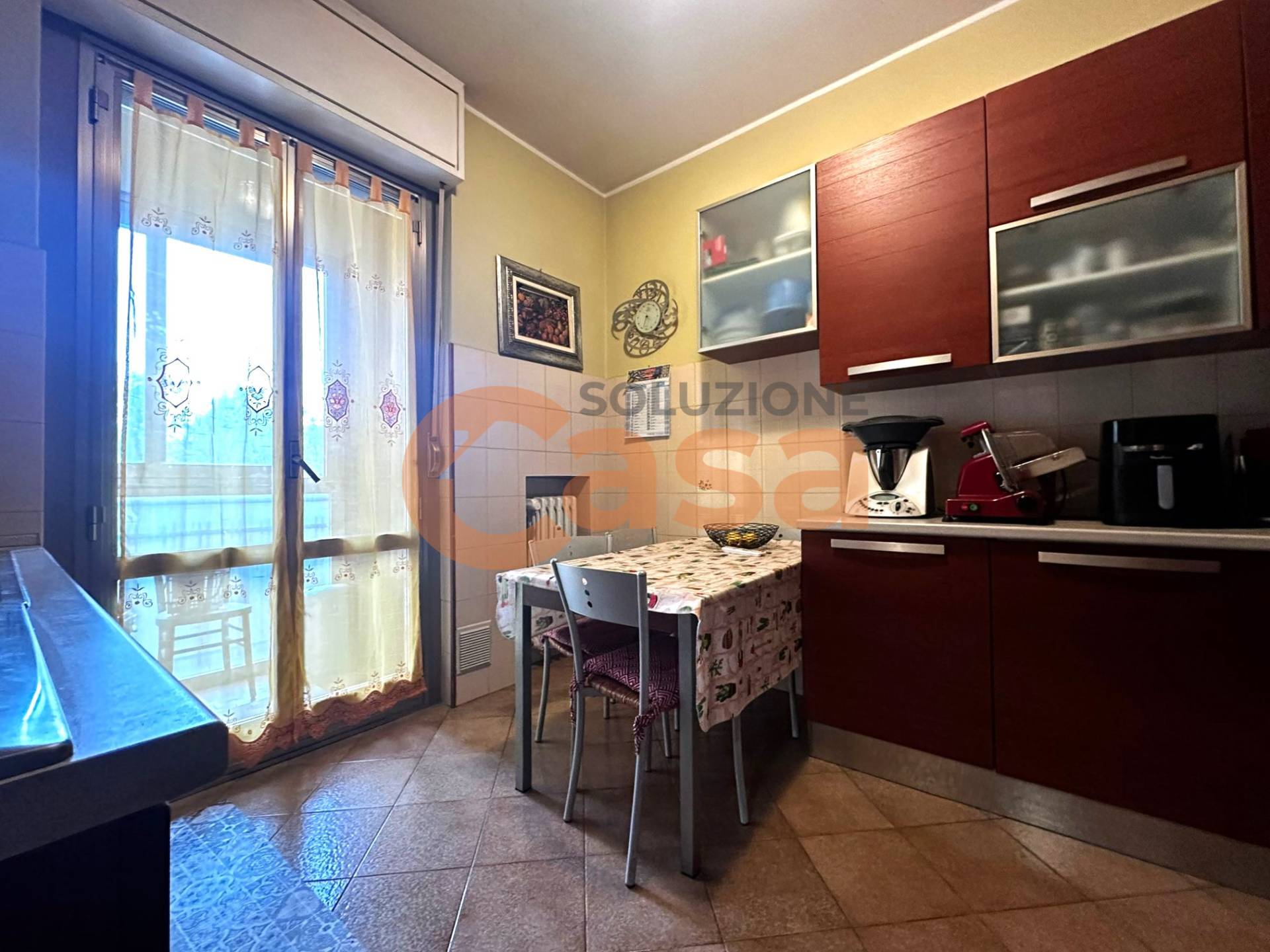 Appartamento in vendita a Piacenza, Viale Dante