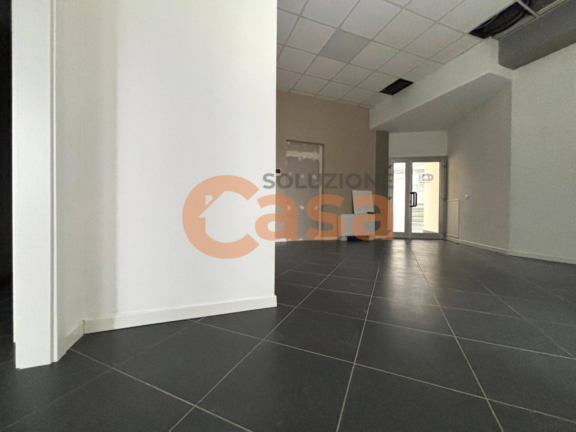 Studio/Ufficio in affitto a Piacenza, Zona stadio