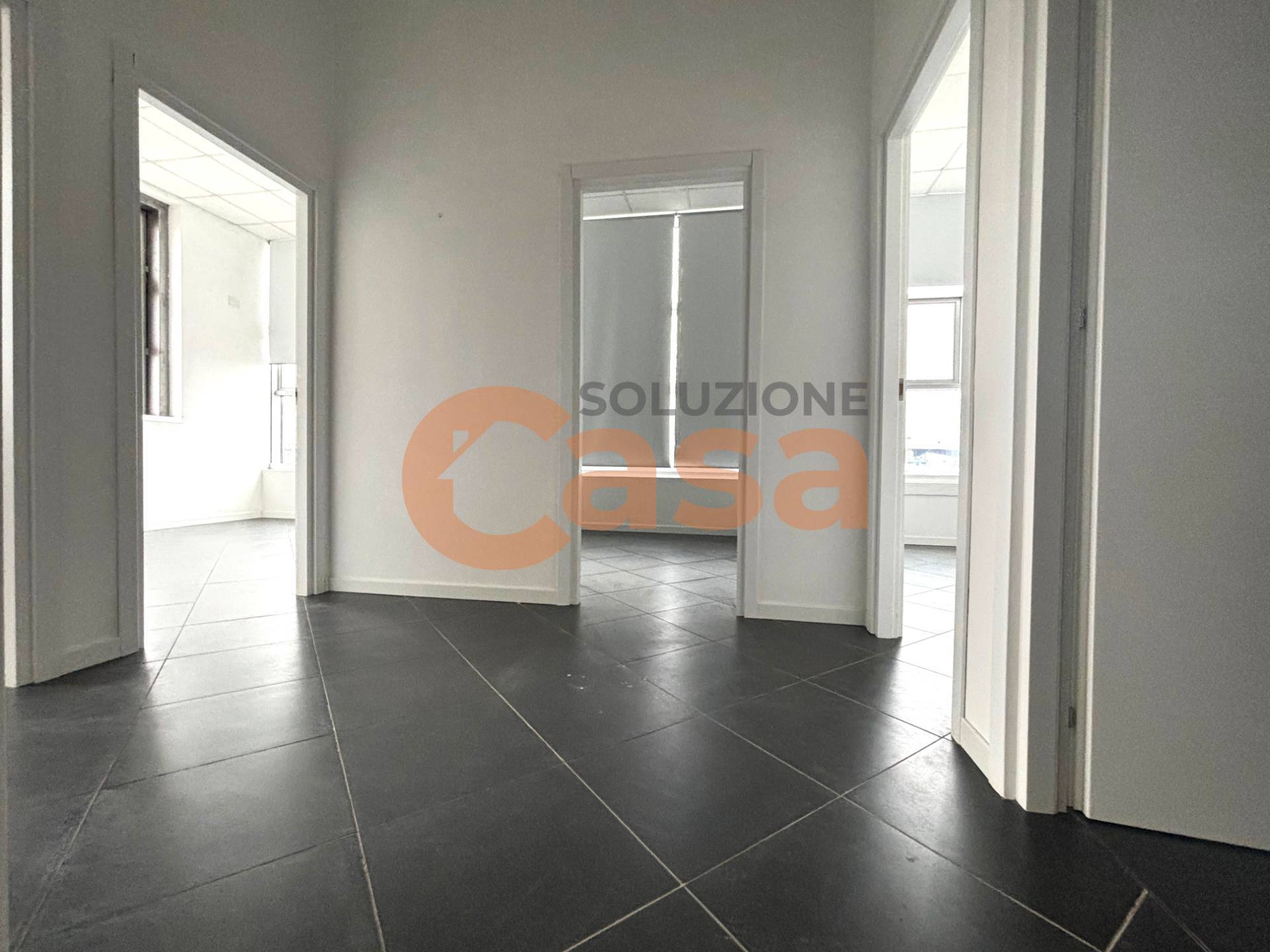 Studio/Ufficio in affitto a Piacenza, Zona stadio