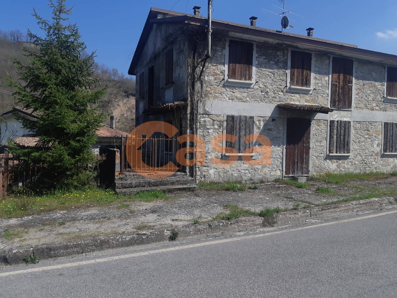 Appartamento in vendita a Coli, Perino